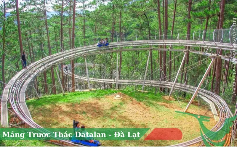 M&aacute;ng trược th&aacute;c Datanlan Đ&agrave; lạt