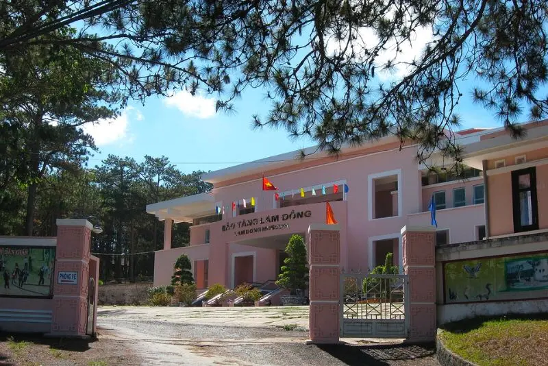 Bảo t&agrave;ng L&acirc;m Đồng t&ocirc;n vinh gi&aacute; trị lịch sử văn h&oacute;a địa phương 2