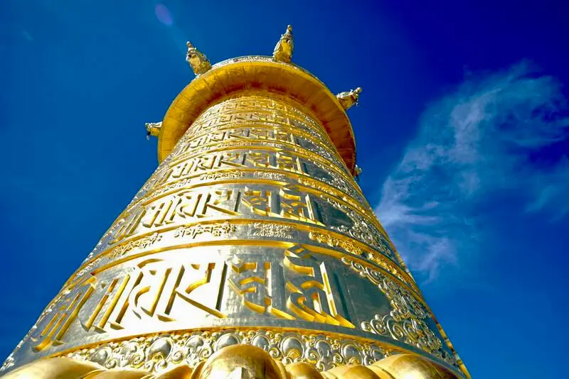 B&igrave;nh y&ecirc;n tự tại nơi Đại Bảo Th&aacute;p Kinh Lu&acirc;n Đ&agrave; Lạt 11