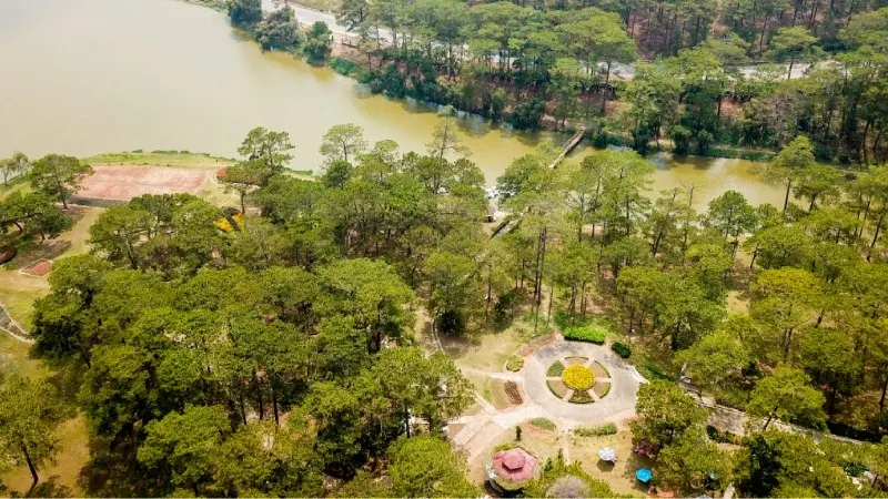 Check-in hồ Than Thở đậm chất thơ giữa xứ sở sương m&ugrave; 3