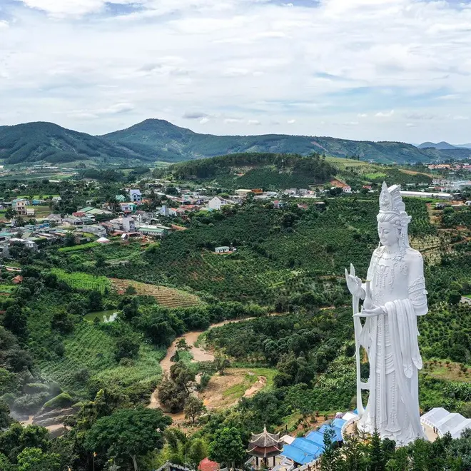 Chùa Linh Ẩn nơi an tọa của tượng quan âm lớn nhất Đà lạt 3