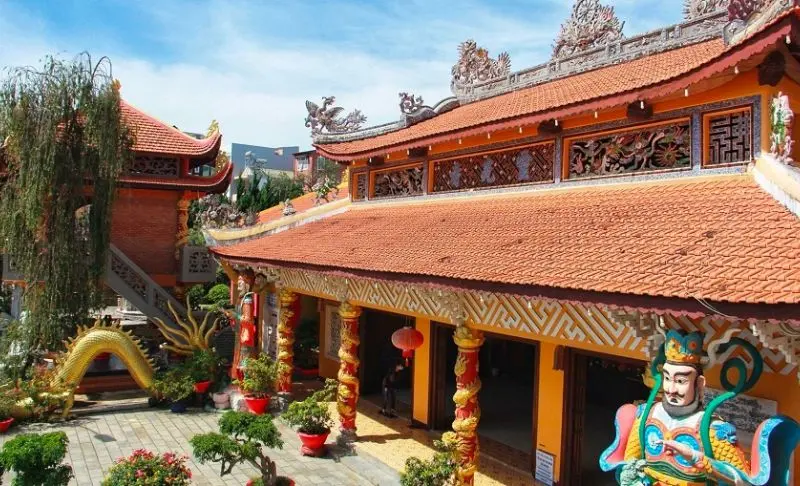 Ch&ugrave;a Linh Quang: Cổ tự khơi nguồn văn h&oacute;a t&iacute;n ngưỡng tại Đ&agrave; Lạt 4