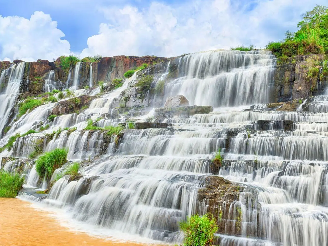 Du lịch đ&agrave; lạt th&aacute;ng Bảy - C&oacute; một Đ&agrave; Lạt đẹp đượm buồn lạ l&ugrave;ng đến thế 9