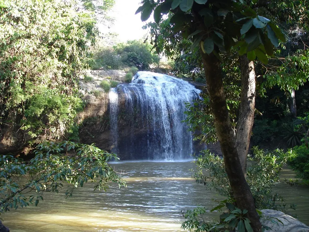 Kh&aacute;m ph&aacute; vẻ đẹp h&ugrave;ng vĩ của Th&aacute;c Prenn Đ&agrave; Lạt 3