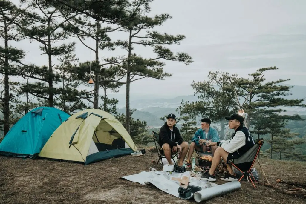 L&ecirc;n đồi Thi&ecirc;n Ph&uacute;c Đức Đ&agrave; Lạt trải nghiệm săn m&acirc;y vờn n&uacute;i v&agrave; ti tỉ c&aacute;c hoạt động th&uacute; vị kh&aacute;c 4