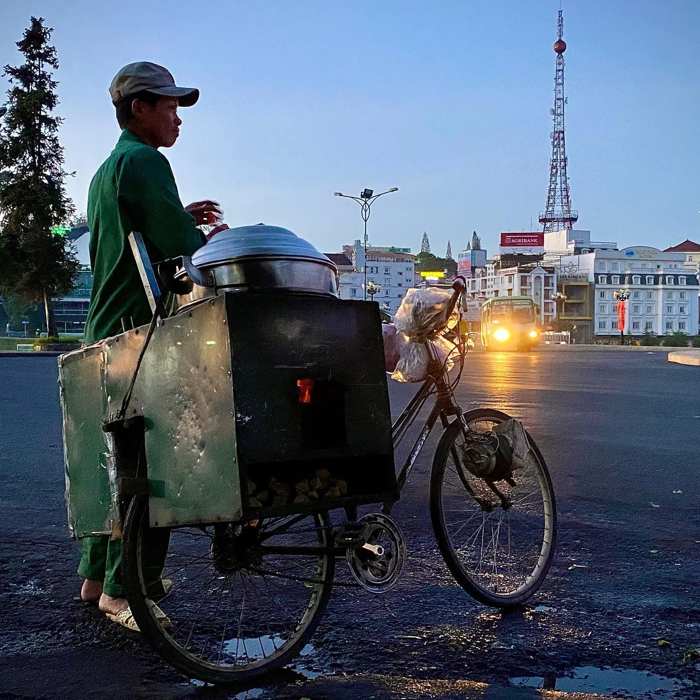 Phố đi bộ Đ&agrave; Lạt - Kh&ocirc;ng đơn giản chỉ l&agrave; một con phố nhộn nhịp mỗi tối cuối tuần 6