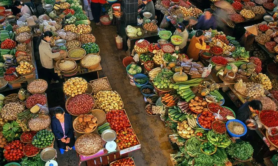 Trại M&aacute;t Đ&agrave; Lạt - Kinh đ&ocirc; &aacute;nh s&aacute;ng khi về đ&ecirc;m 6
