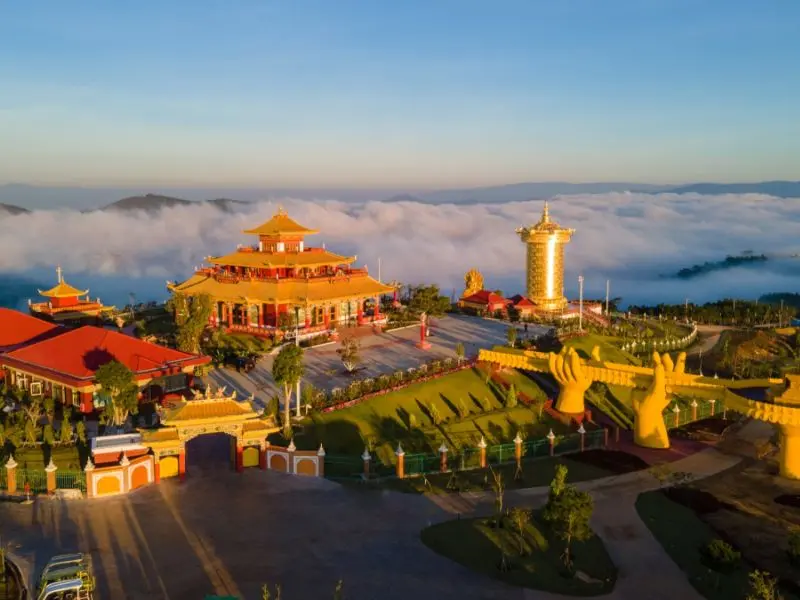 Trải nghiệm Samten Hills Dalat, t&igrave;m về chốn y&ecirc;n b&igrave;nh Phật gi&aacute;o 2