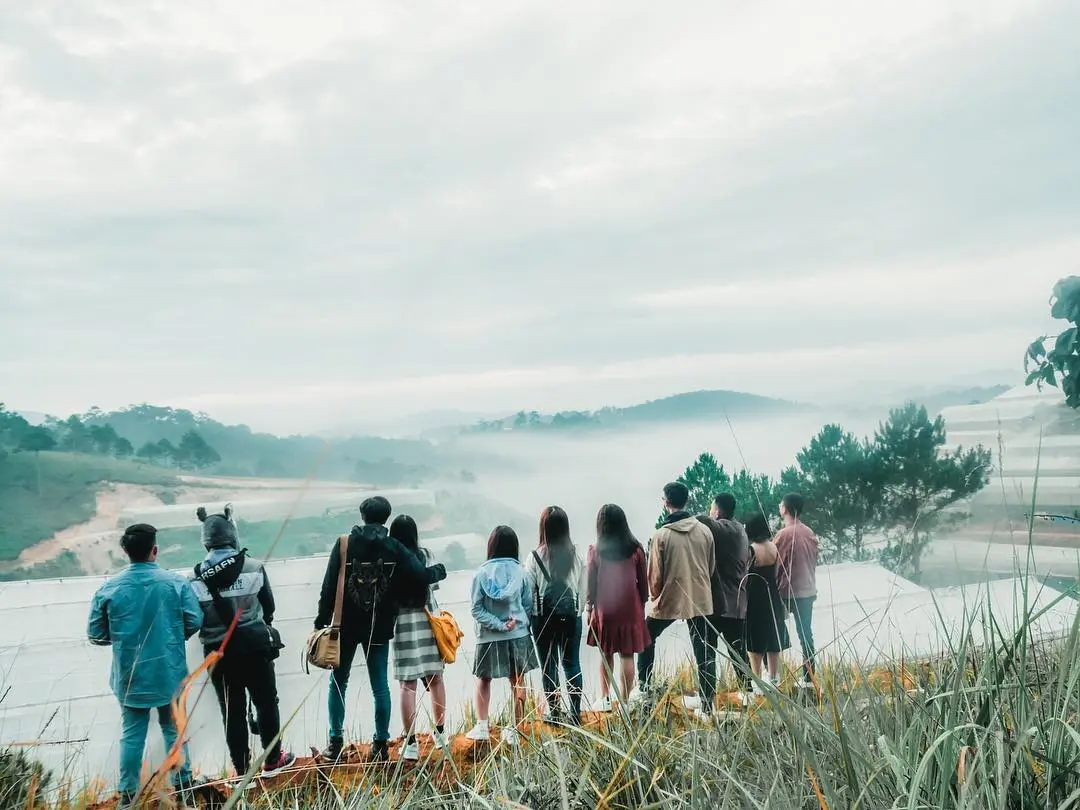 Trekking đỉnh H&ograve;n Bồ Đ&agrave; Lạt săn biển m&acirc;y bềnh bồng 13