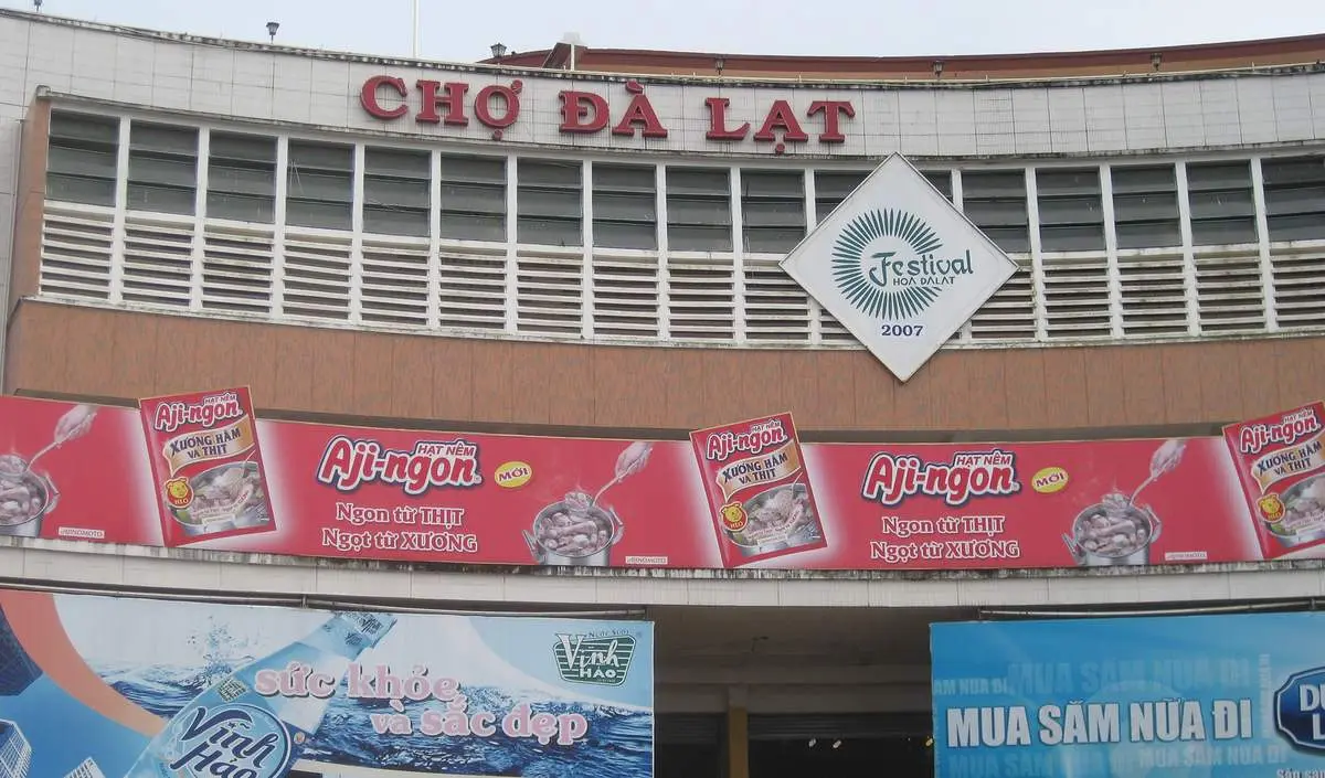 Khám phá chợ Đà Lạt - Khu chợ sầm uất hàng đầu thành phố ngàn hoa