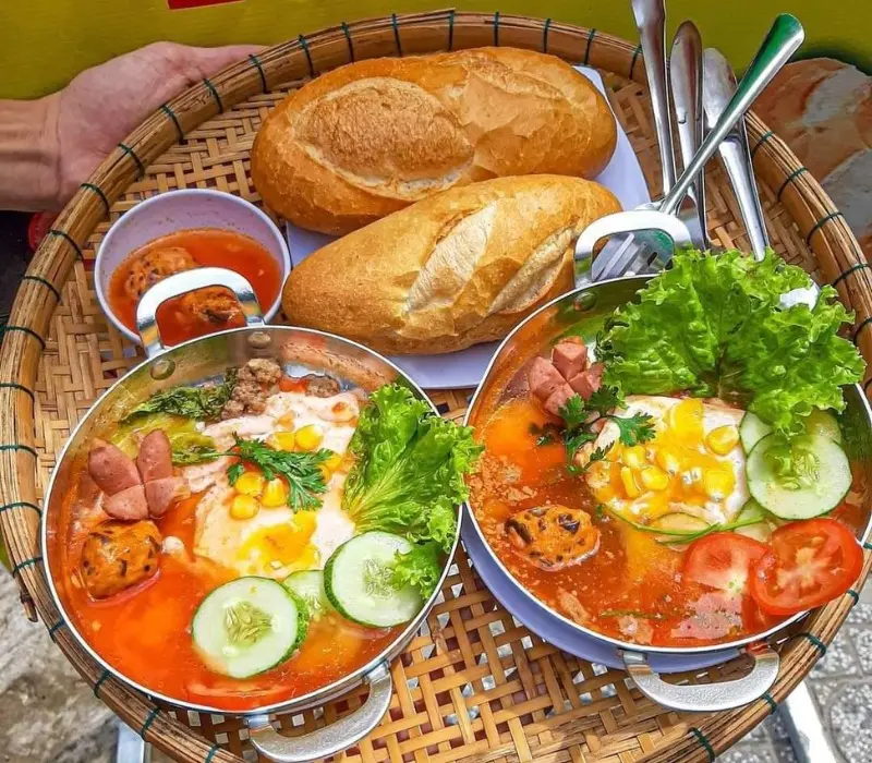 Bỏ túi ngay 13 tiệm bánh mì chảo Đà Lạt ngon ngất ngây