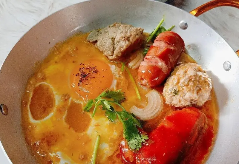 Bỏ t&uacute;i ngay 13 tiệm b&aacute;nh m&igrave; chảo Đ&agrave; Lạt ngon ngất ng&acirc;y 12