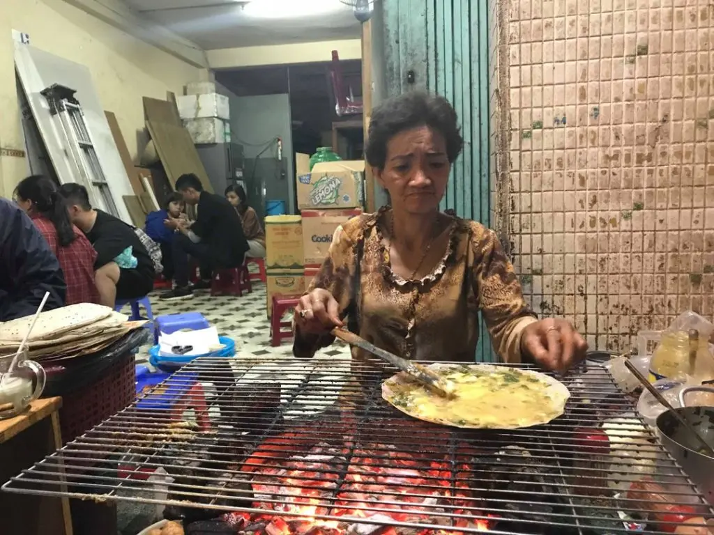 Bỏ t&uacute;i ngay địa chỉ 10 qu&aacute;n b&aacute;n b&aacute;nh tr&aacute;ng nướng ngon xuất sắc giữa l&ograve;ng Đ&agrave; Lạt 3