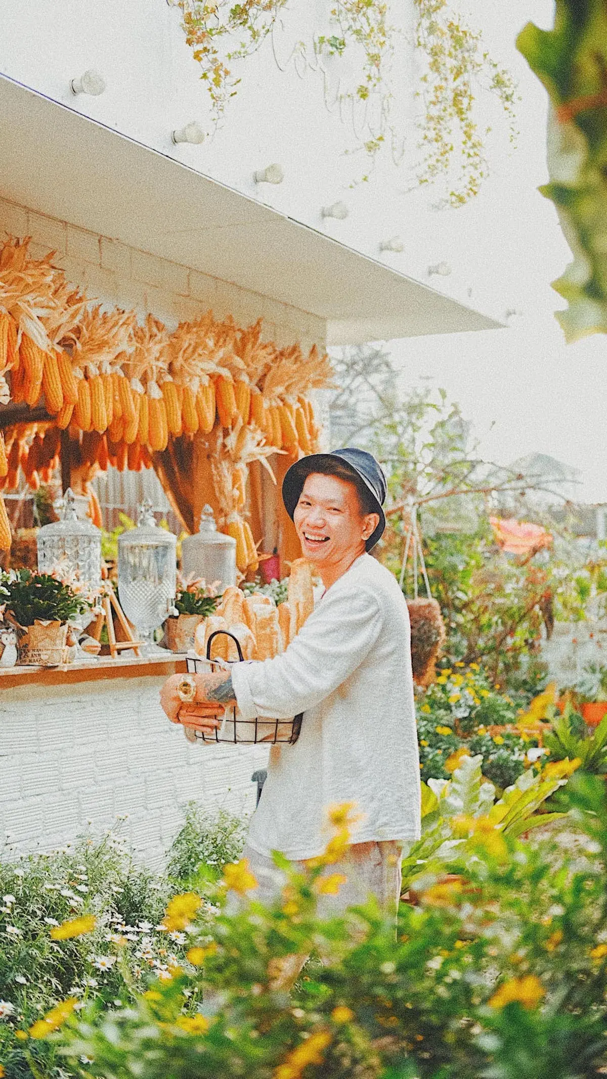 Boho Corner Coffee - Qu&aacute;n c&agrave; ph&ecirc; phong c&aacute;ch Bohemia độc đ&aacute;o, quyến rũ 16