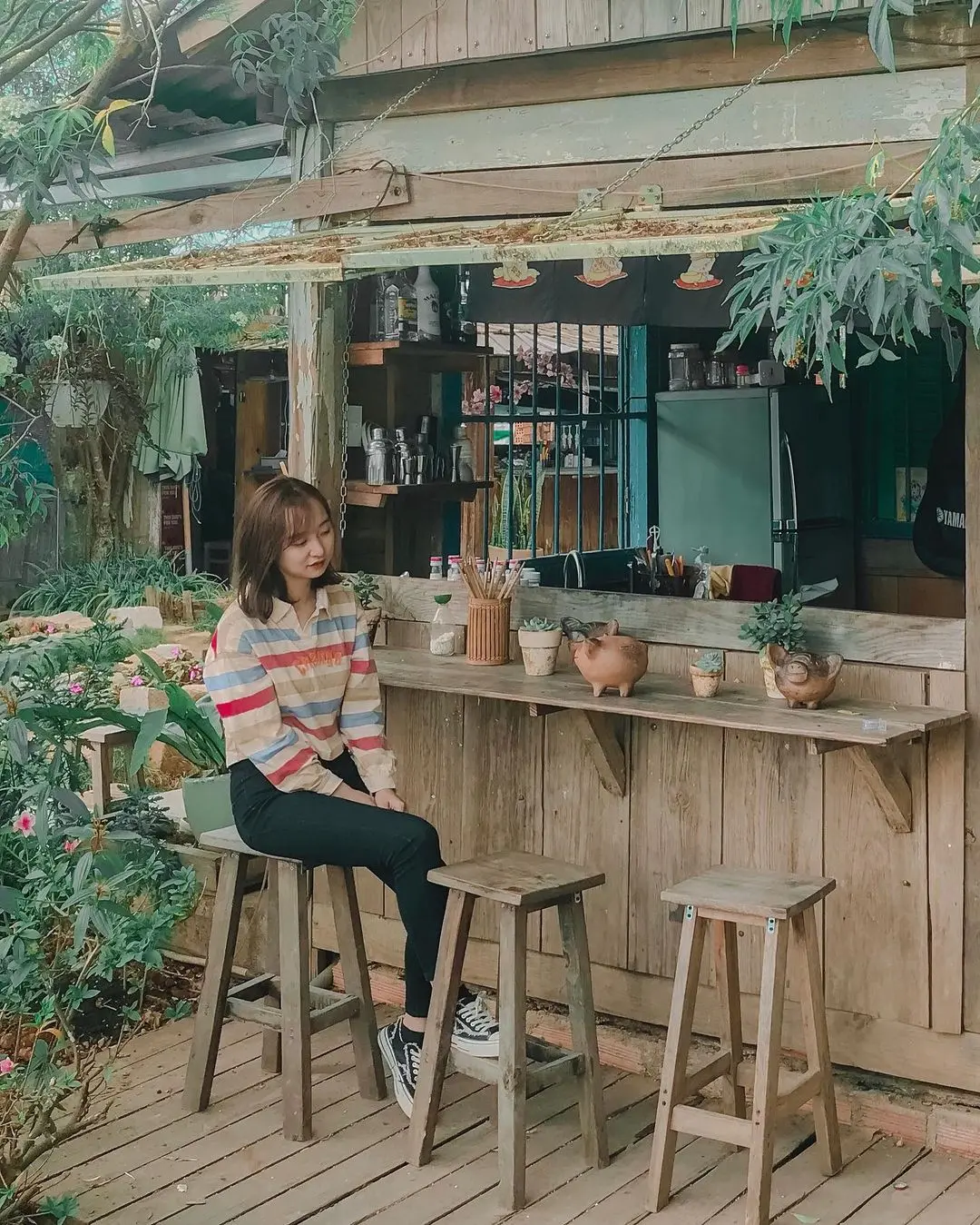 C&agrave; ph&ecirc; Vườn Y&ecirc;n Đ&agrave; Lạt &ndash; Check-in ng&ocirc;i nh&agrave; gỗ Nhật Bản thơ mộng tr&ecirc;n đồi 16