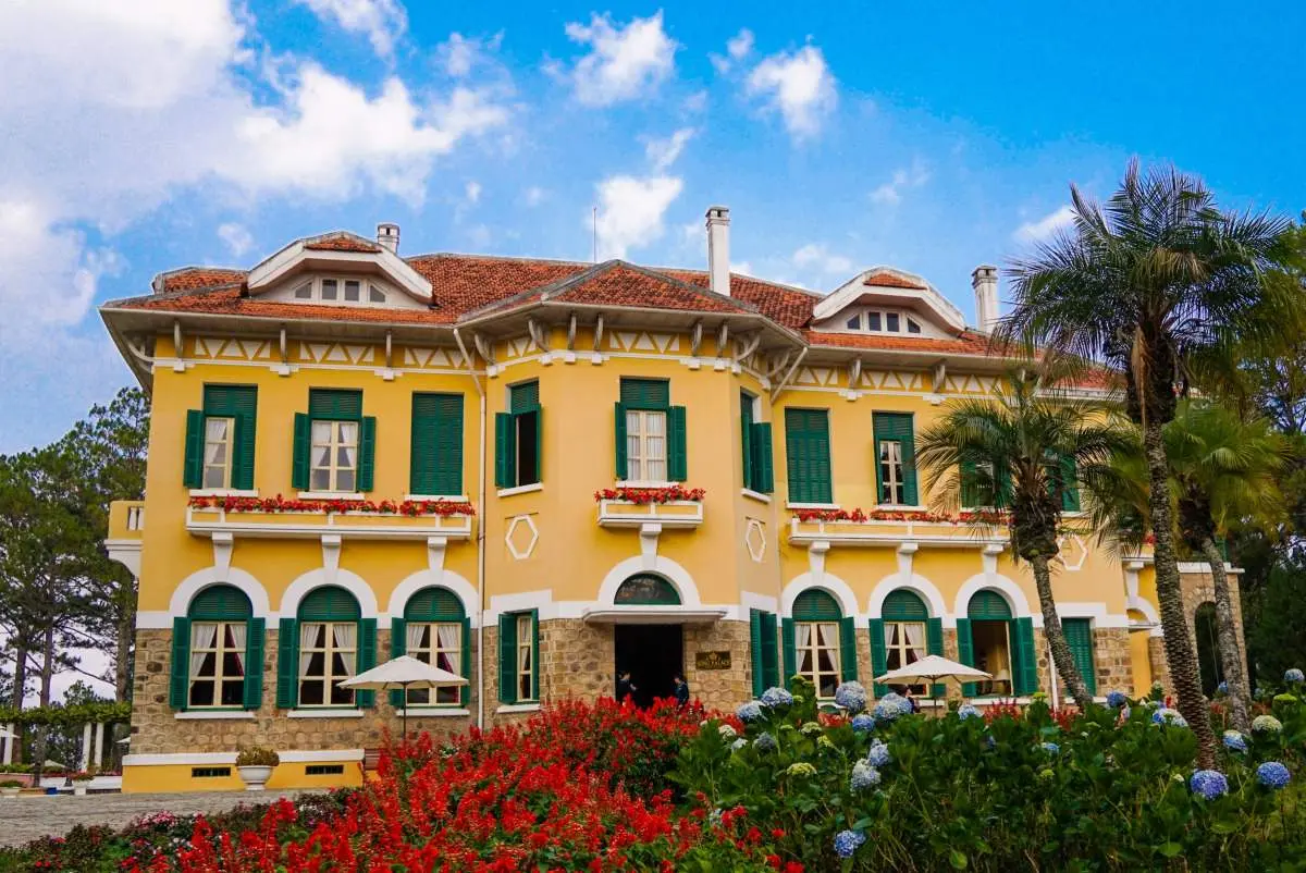 Cổng trời Đ&agrave; Lạt - Di Linh View - Qu&aacute;n c&agrave; ph&ecirc; thơ mộng tựa sợi d&acirc;y nối liền trời đất 10