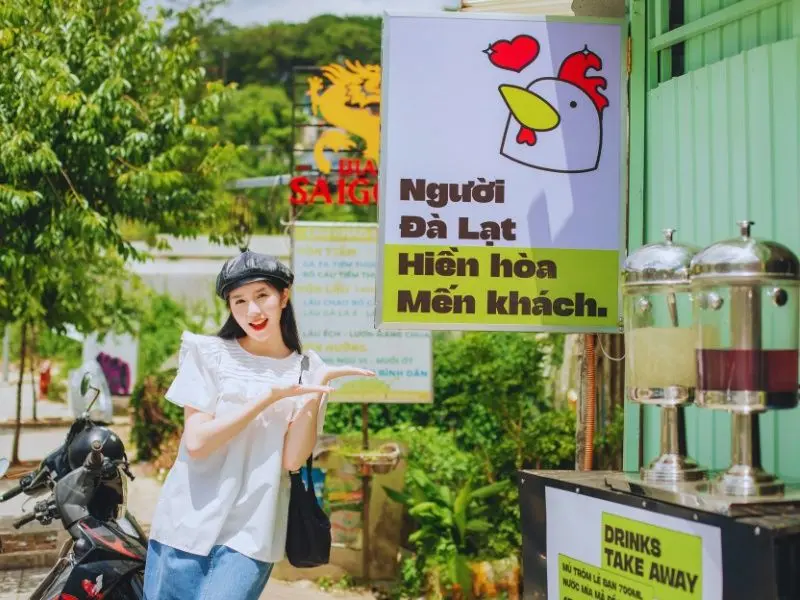 Điểm danh 10 qu&aacute;n lẩu g&agrave; l&aacute; &eacute; Đ&agrave; Lạt nổi tiếng ngon v&agrave; đ&aacute;ng thử nhất 9