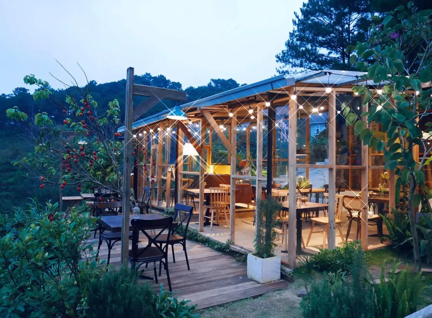 Điểm danh những qu&aacute;n cafe sống ảo triệu like bạn n&ecirc;n gh&eacute; qua ở Đ&agrave; Lạt 3
