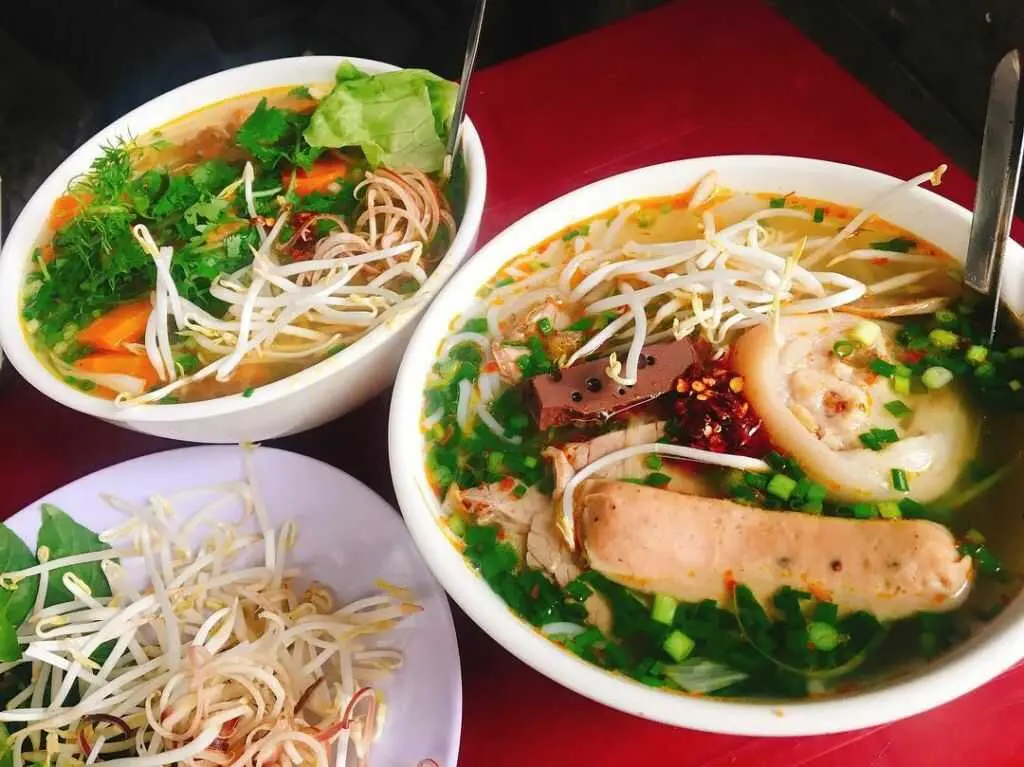 Gọi t&ecirc;n 15 qu&aacute;n b&uacute;n b&ograve; Đ&agrave; Lạt ngon nức tiếng giới s&agrave;nh ăn 7