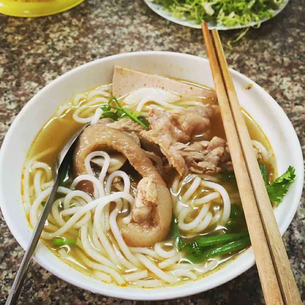 Gọi t&ecirc;n 15 qu&aacute;n b&uacute;n b&ograve; Đ&agrave; Lạt ngon nức tiếng giới s&agrave;nh ăn 4