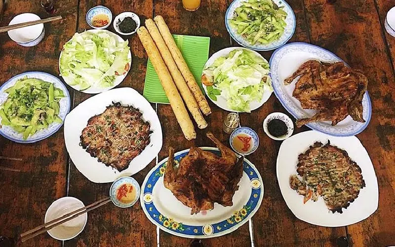 Gợi &yacute; 15 qu&aacute;n cơm Đ&agrave; Lạt chuẩn vị cơm nh&agrave;, ăn l&agrave; thấy nhớ 10