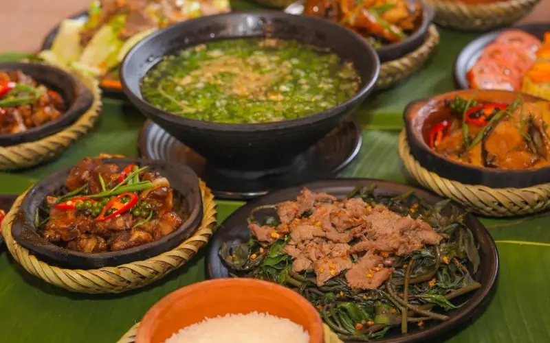 Gợi &yacute; 15 qu&aacute;n cơm Đ&agrave; Lạt chuẩn vị cơm nh&agrave;, ăn l&agrave; thấy nhớ 4