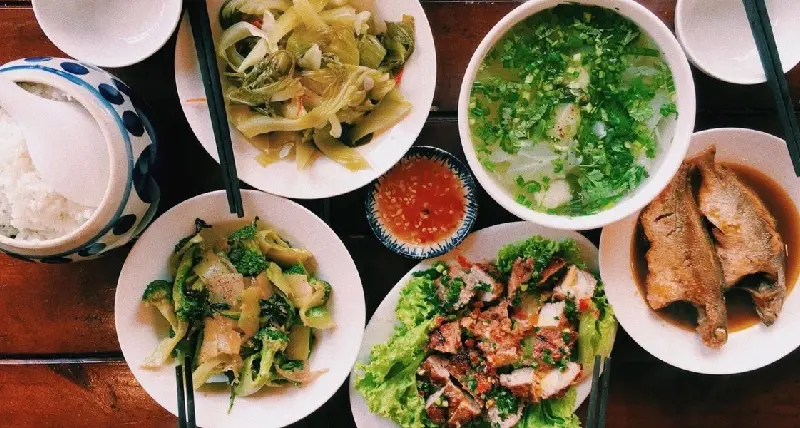 Gợi &yacute; 15 qu&aacute;n cơm Đ&agrave; Lạt chuẩn vị cơm nh&agrave;, ăn l&agrave; thấy nhớ 7