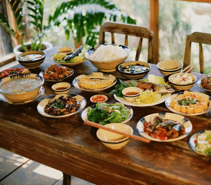 In The Forest Đ&agrave; Lạt: Qu&aacute;n cafe giữa rừng th&ocirc;ng độc đ&aacute;o 6