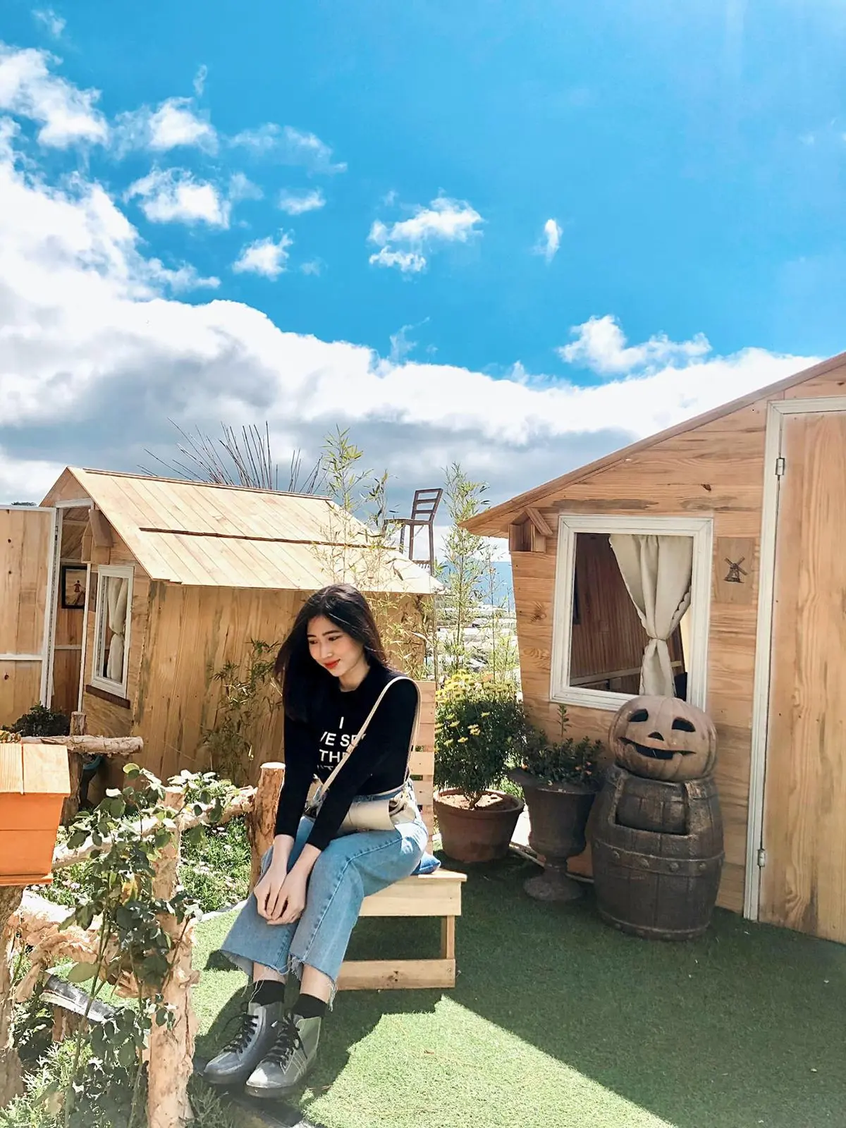 IXORA Coffee - Sự kết hợp ho&agrave;n hảo của qu&aacute;n c&agrave; ph&ecirc; n&ecirc;n thơ v&agrave; homestay xinh xắn 7