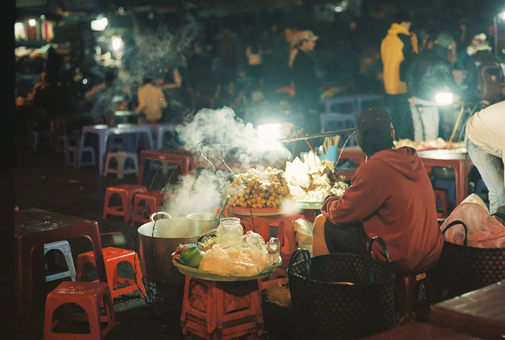Kh&aacute;m ph&aacute; ẩm thực chợ Đ&agrave; Lạt với những m&oacute;n ăn si&ecirc;u hấp dẫn 11