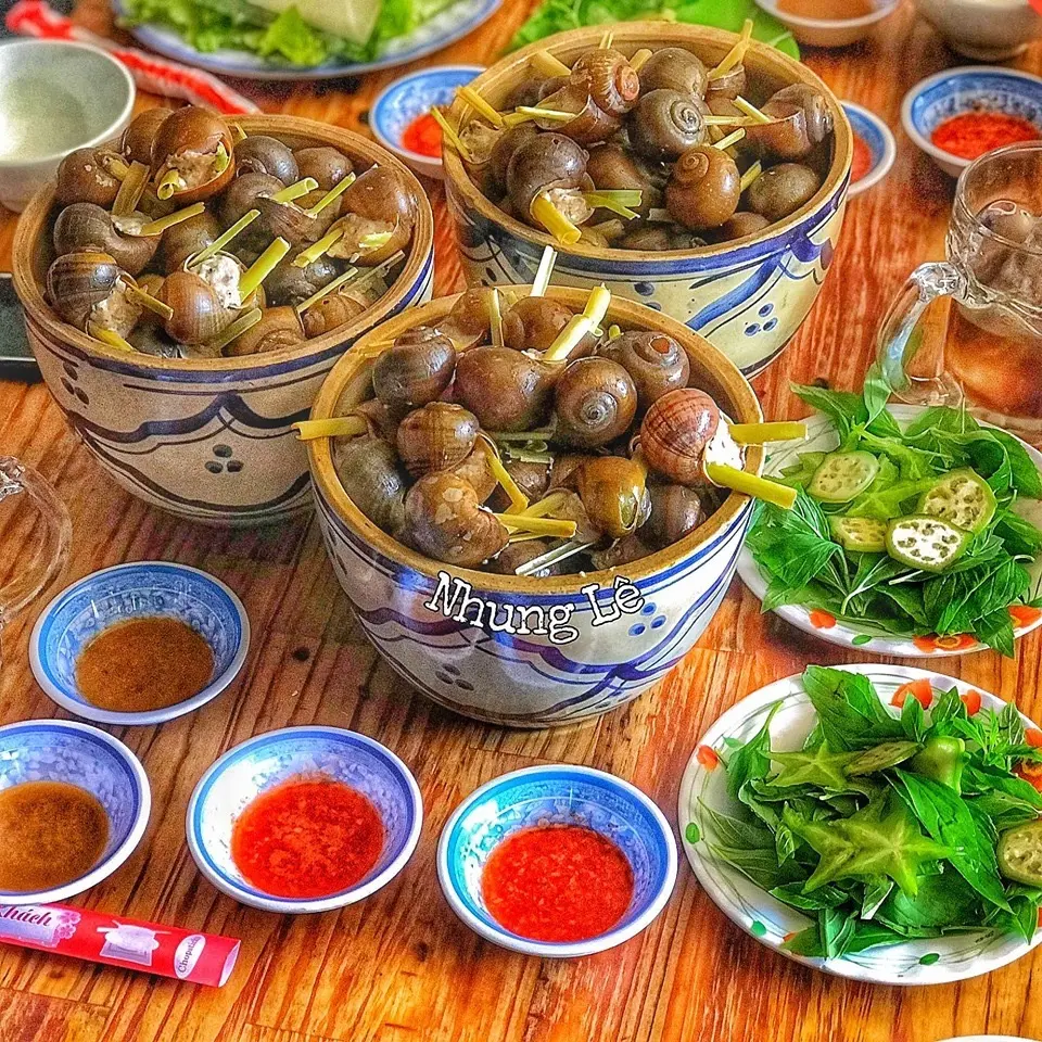 Người ta l&ecirc;n đồ đi 'dẩy', c&ograve;n m&igrave;nh l&ecirc;n đồ ngồi lể ốc nhồi thịt Đ&agrave; Lạt 6