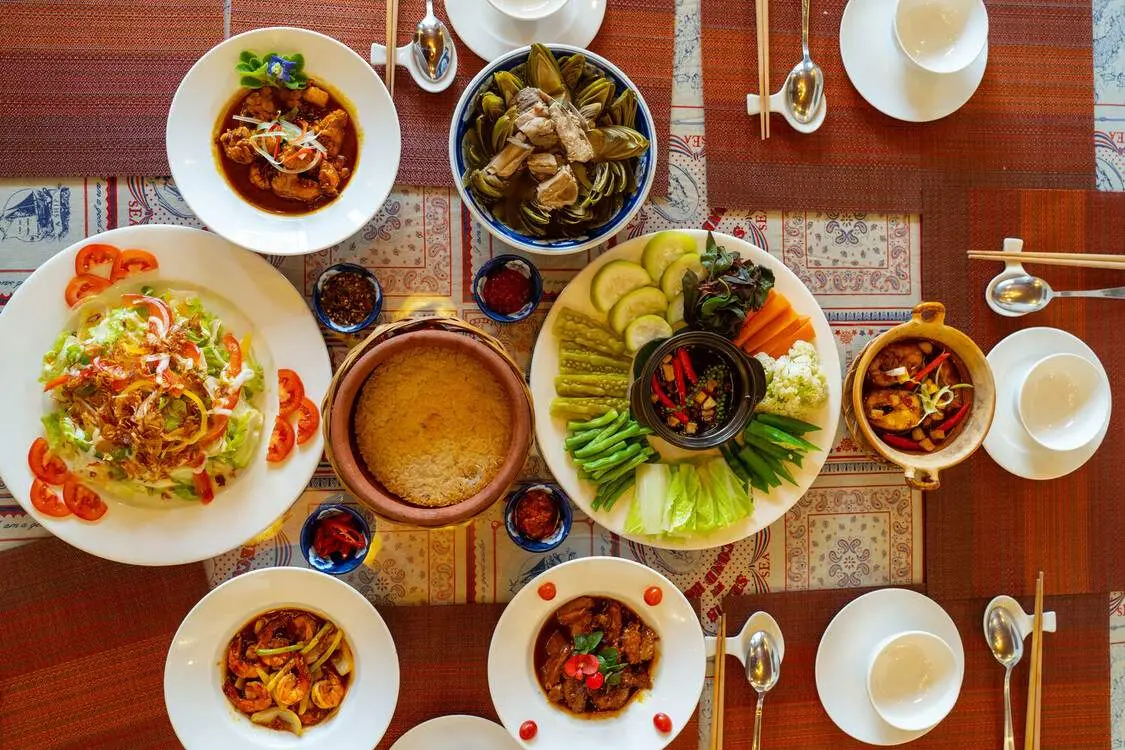 Nh&agrave; h&agrave;ng Kim Gia Đ&agrave; Lạt &ndash; Sự kết hợp phong c&aacute;ch &Aacute; &Acirc;u trong ẩm thực Việt 5