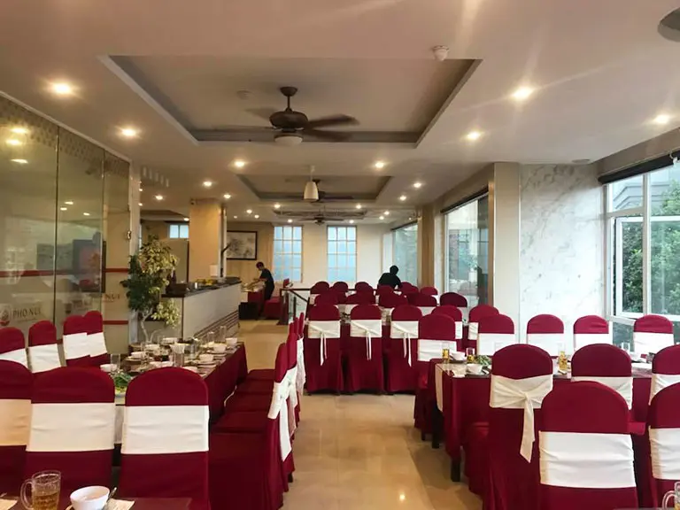 Nh&agrave; h&agrave;ng Phố N&uacute;i - Nơi trải nghiệm mỹ vị xứ Sương M&ugrave; 2
