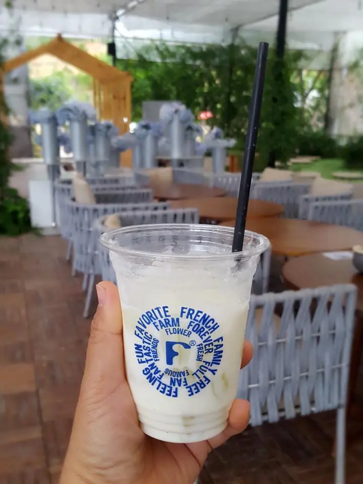 Qu&aacute;n F C&aacute;nh đồng Hoa Coffee Đ&agrave; Lạt n&ecirc;n thơ nơi đ&egrave;o Mimosa 5