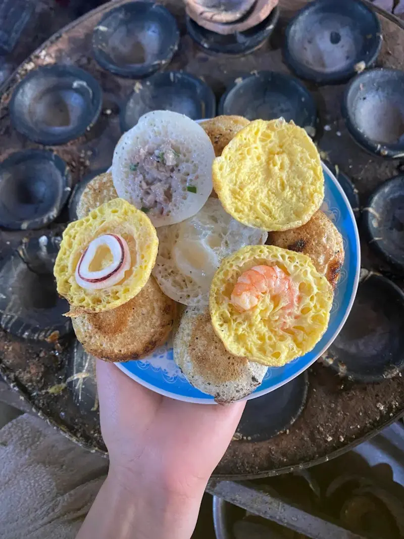 Review qu&aacute;n B&aacute;nh căn Lệ Đ&agrave; Lạt, hương vị d&acirc;n d&atilde; giữa phố n&uacute;i 8
