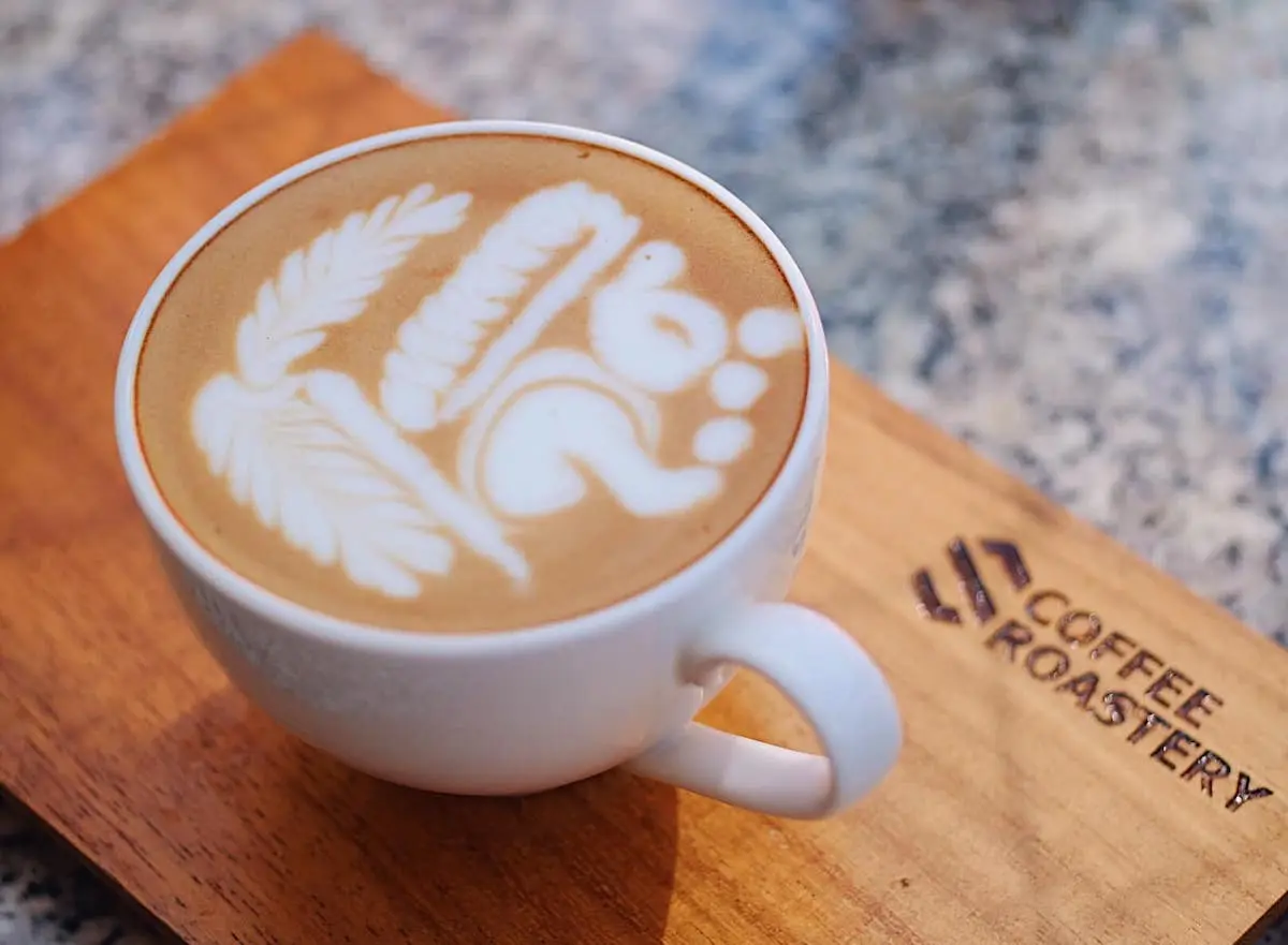 Thưởng thức cà phê rang xay bình dân tại S Coffee Roastery 5