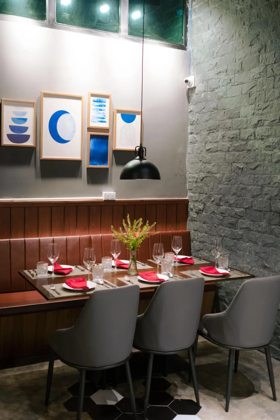 Thưởng thức Steak Ngon với mức gi&aacute; b&igrave;nh d&acirc;n giữa l&ograve;ng Đ&agrave; Lạt 12
