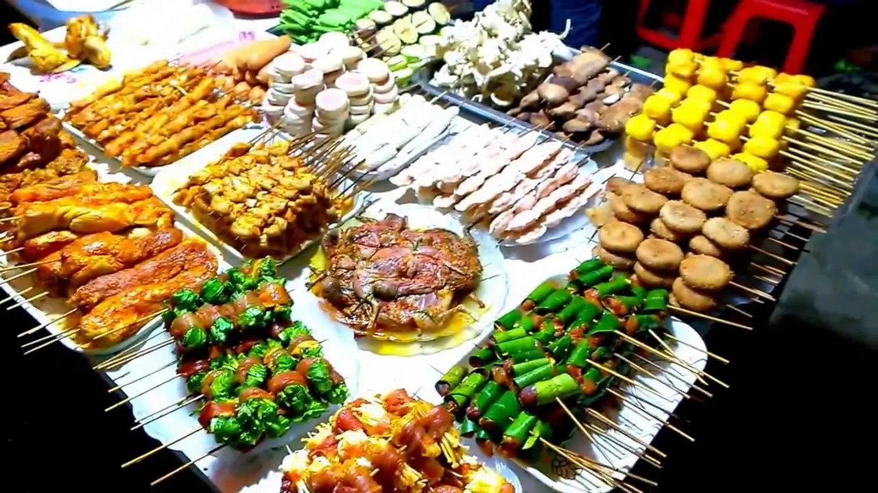 Thưởng thức xi&ecirc;n que nướng giữa c&aacute;i se se lạnh Đ&agrave; Lạt 4