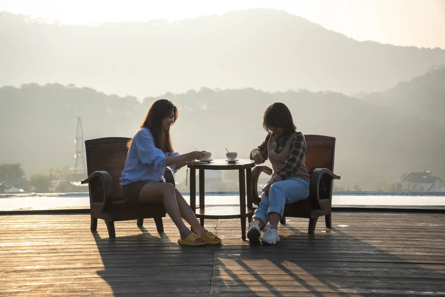 Tiệm c&agrave; ph&ecirc; B&igrave;nh Minh Ơi, chốn thi&ecirc;n đường săn m&acirc;y cực chill 3