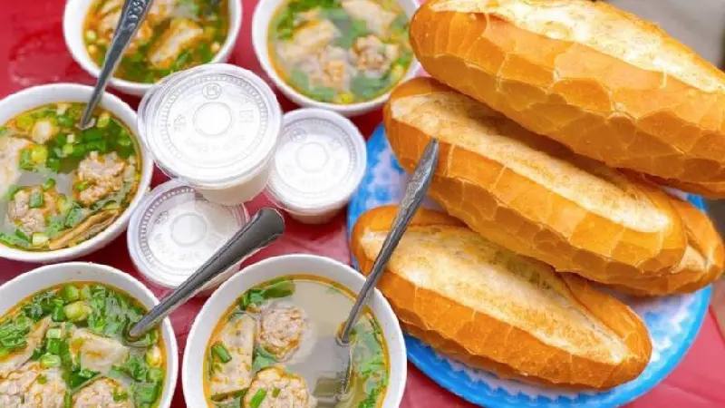 Top 14 qu&aacute;n b&aacute;nh m&igrave; x&iacute;u mại Đ&agrave; Lạt ngon d&acirc;n s&agrave;nh ăn phải biết 3