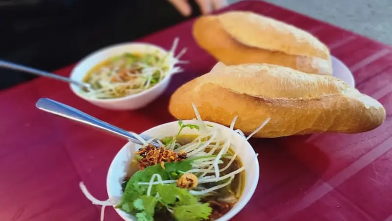 Top 14 qu&aacute;n b&aacute;nh m&igrave; x&iacute;u mại Đ&agrave; Lạt ngon d&acirc;n s&agrave;nh ăn phải biết 10