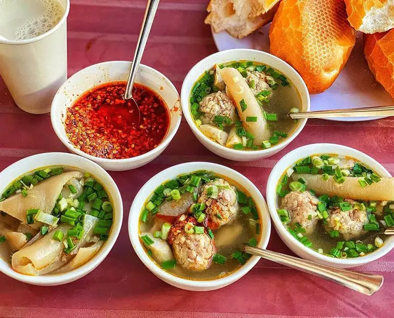 Top 14 qu&aacute;n b&aacute;nh m&igrave; x&iacute;u mại Đ&agrave; Lạt ngon d&acirc;n s&agrave;nh ăn phải biết 6