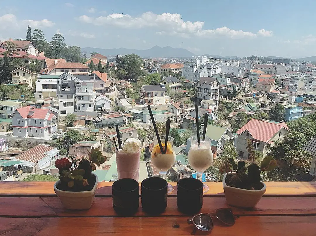 Up Coffee Đà Lạt – Phong cách vintage hút hồn giới trẻ Đà Lạt 11