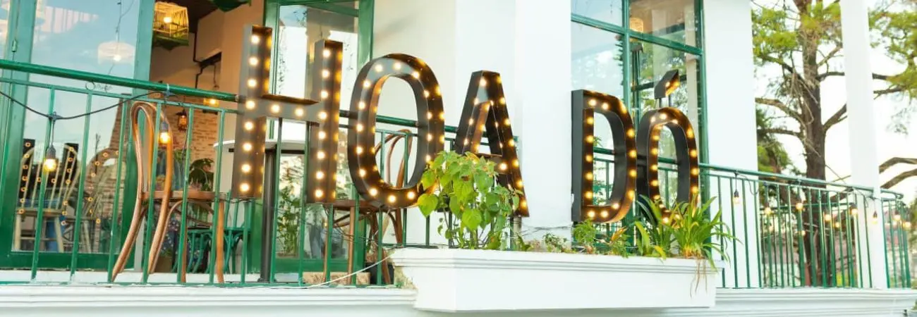 Đến Hoa Dó Restaurant and Coffee thưởng thức bún bò thố đá hấp dẫn