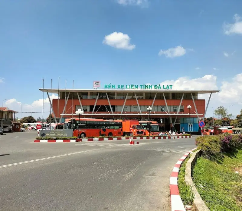 Bến xe li&ecirc;n tỉnh Đ&agrave; Lạt, điểm giao th&ocirc;ng quan trọng của L&acirc;m Đồng 2