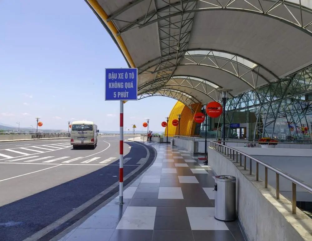 Kinh nghiệm đi du lịch Đ&agrave; Lạt từ S&agrave;i G&ograve;n bằng m&aacute;y bay 5