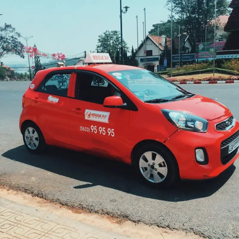 Top 9 h&atilde;ng taxi s&acirc;n bay Li&ecirc;n Khương uy t&iacute;n v&agrave; tiện lợi 4