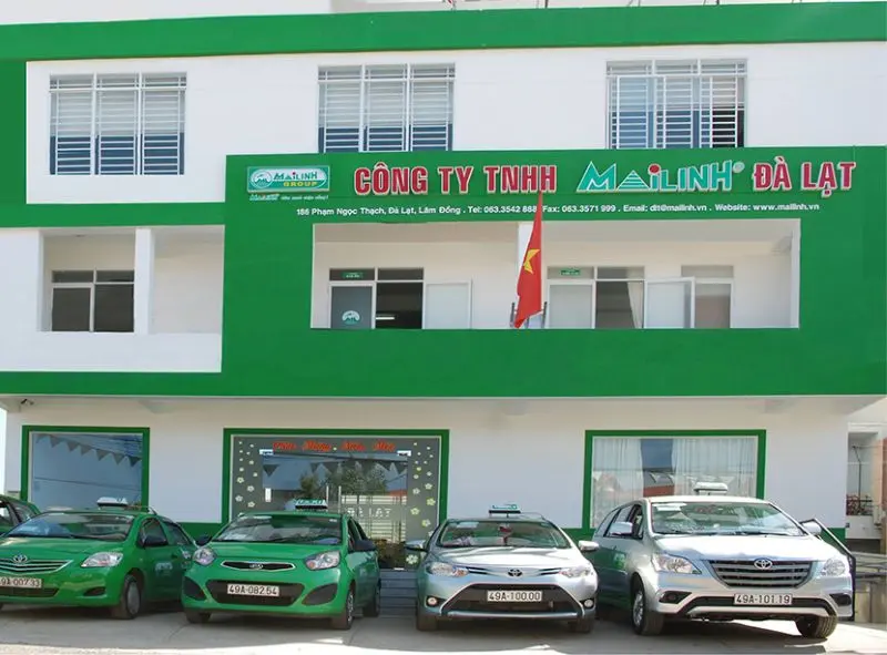 Top 9 h&atilde;ng taxi s&acirc;n bay Li&ecirc;n Khương uy t&iacute;n v&agrave; tiện lợi 2