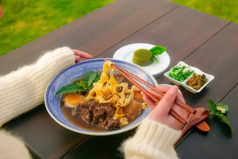 Bảo t&agrave;ng tr&agrave; Long Đỉnh Đ&agrave; Lạt: H&agrave;nh tr&igrave;nh hồi sinh tr&agrave; Việt 10
