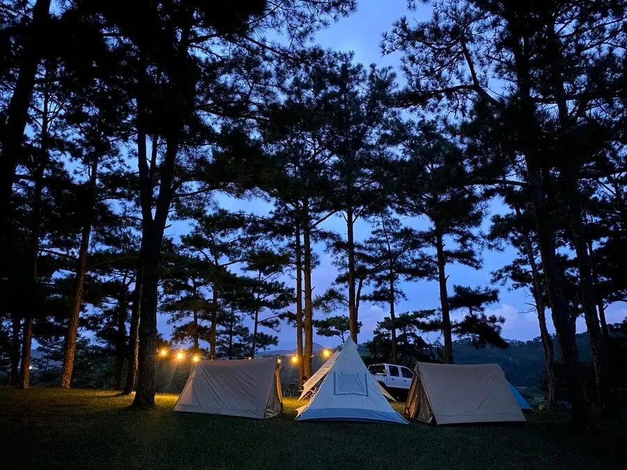 Cắm trại tr&ecirc;n đồi Đa Ph&uacute;, trải nghiệm cực chill c&ugrave;ng hội bạn th&acirc;n 6